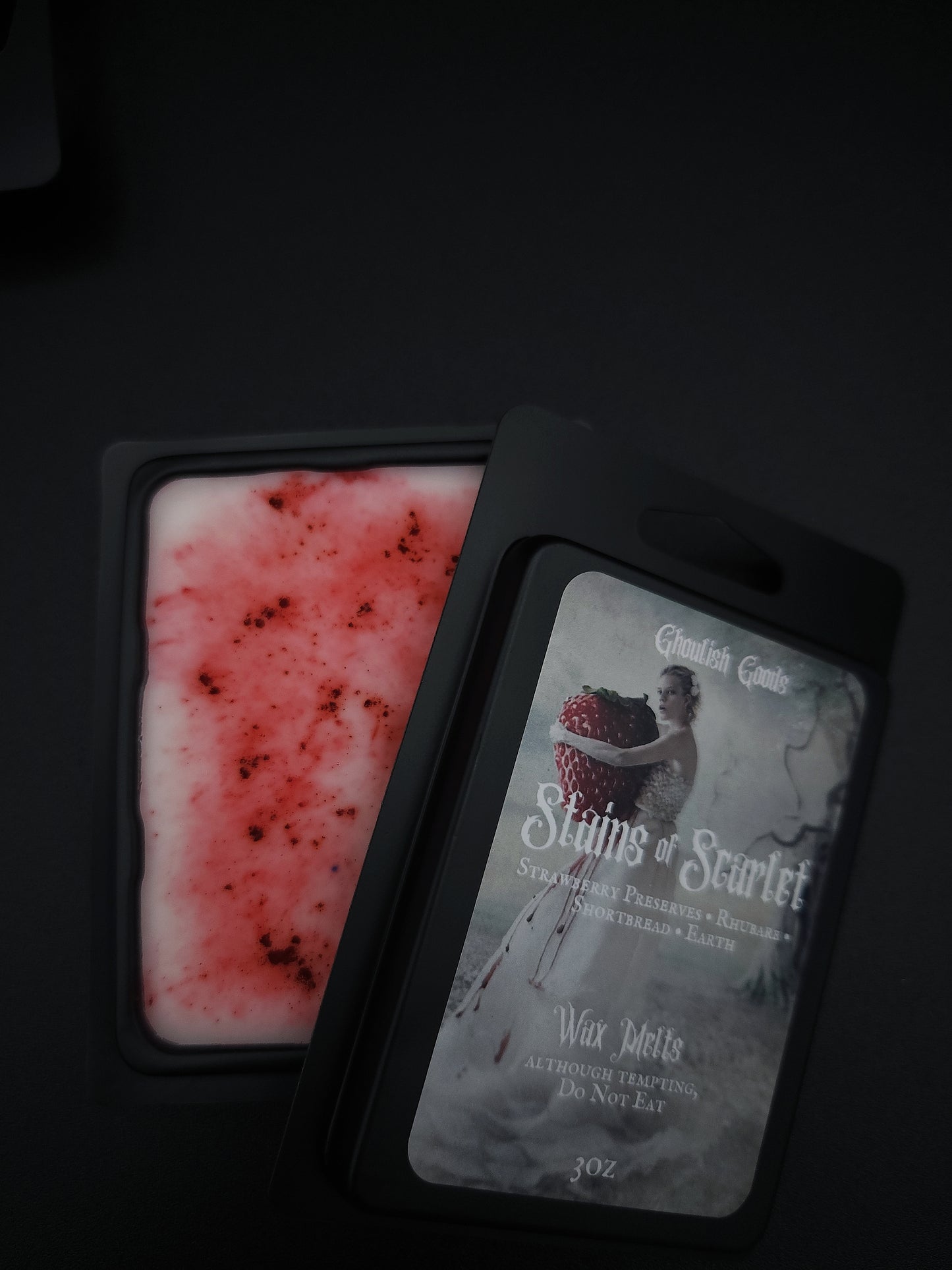 Stains of Scarlet Wax Melts