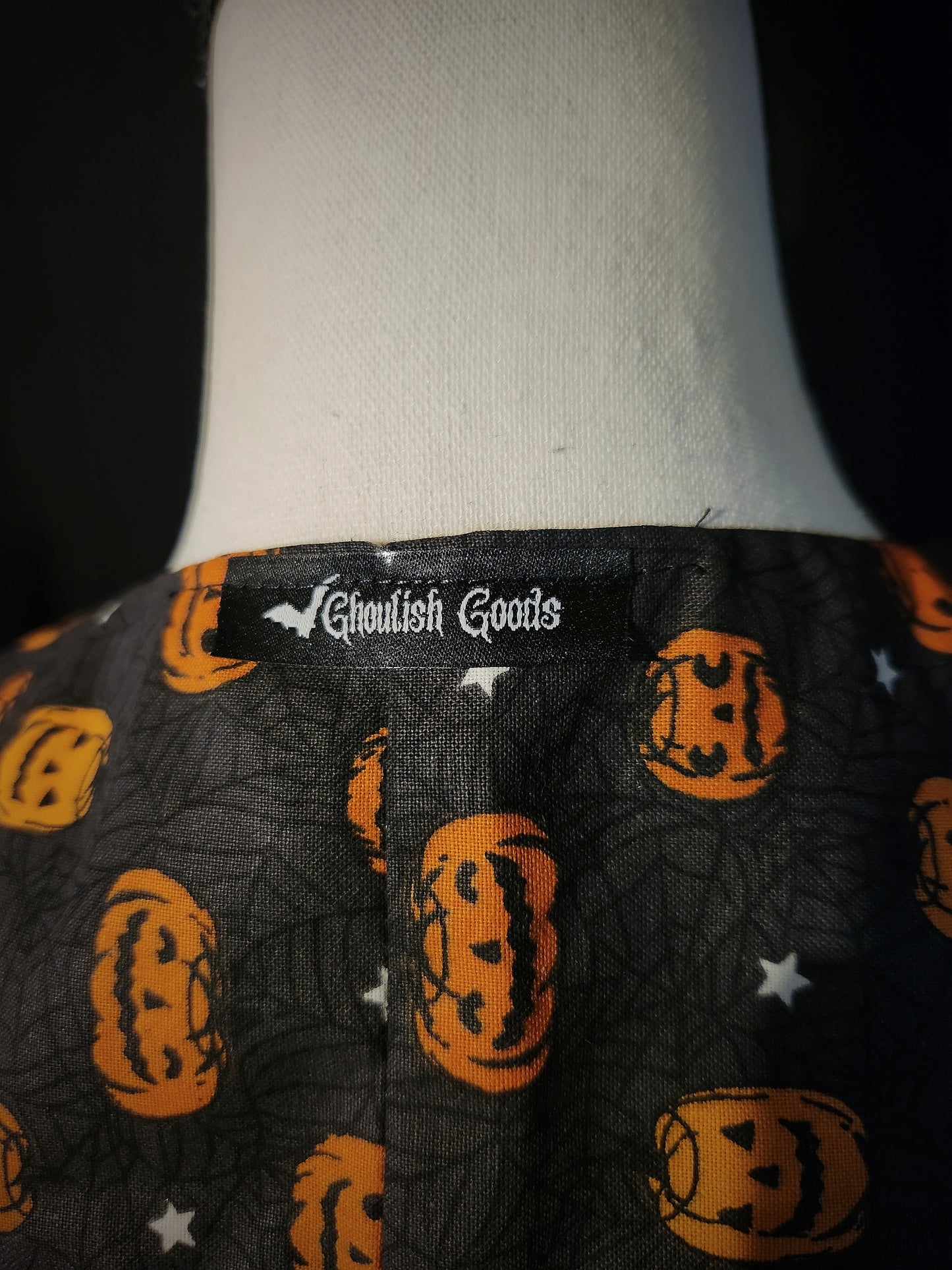 Pumpkin Ruffle Collar