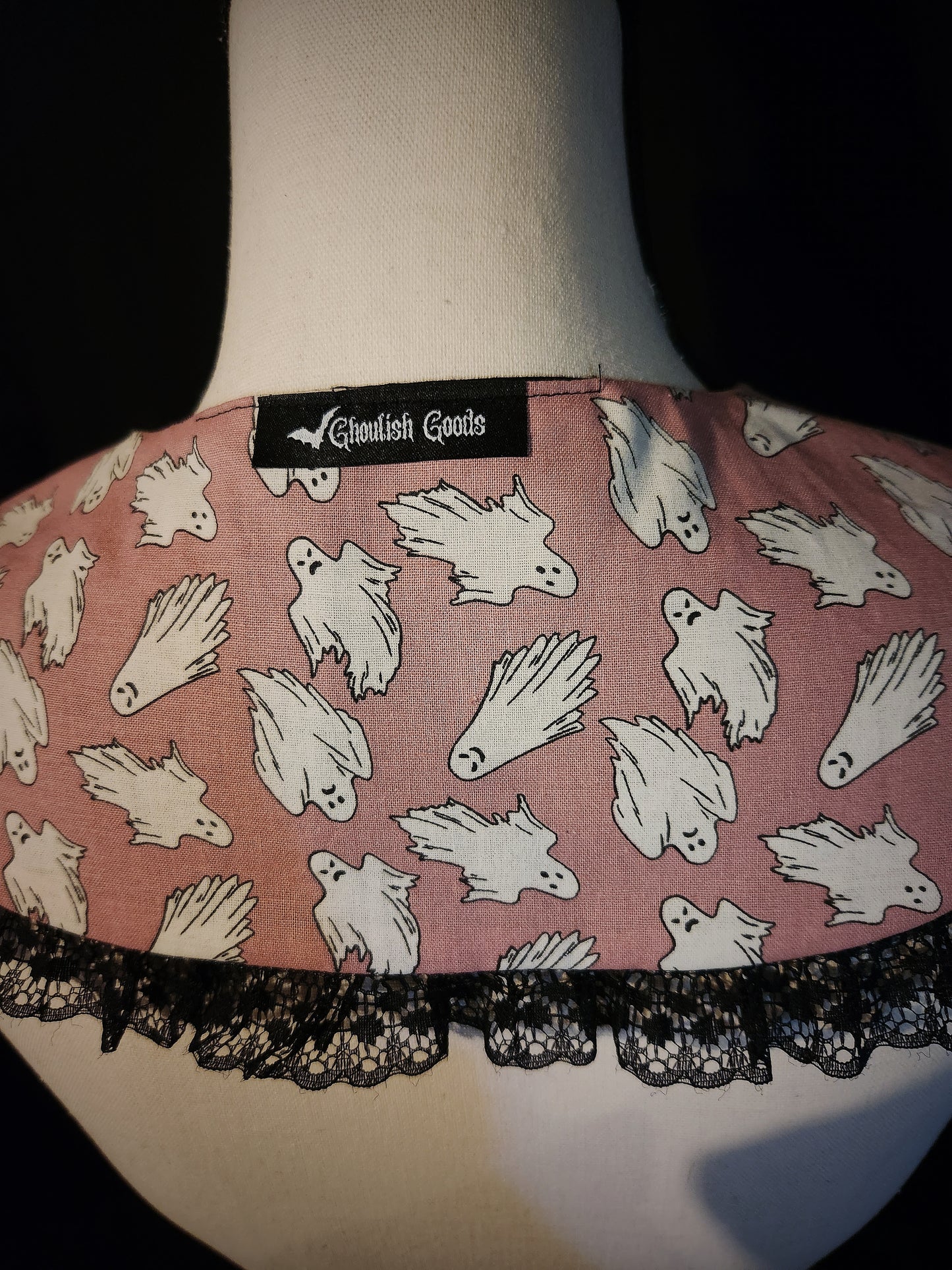 Pink Ghost Ruffle Collar