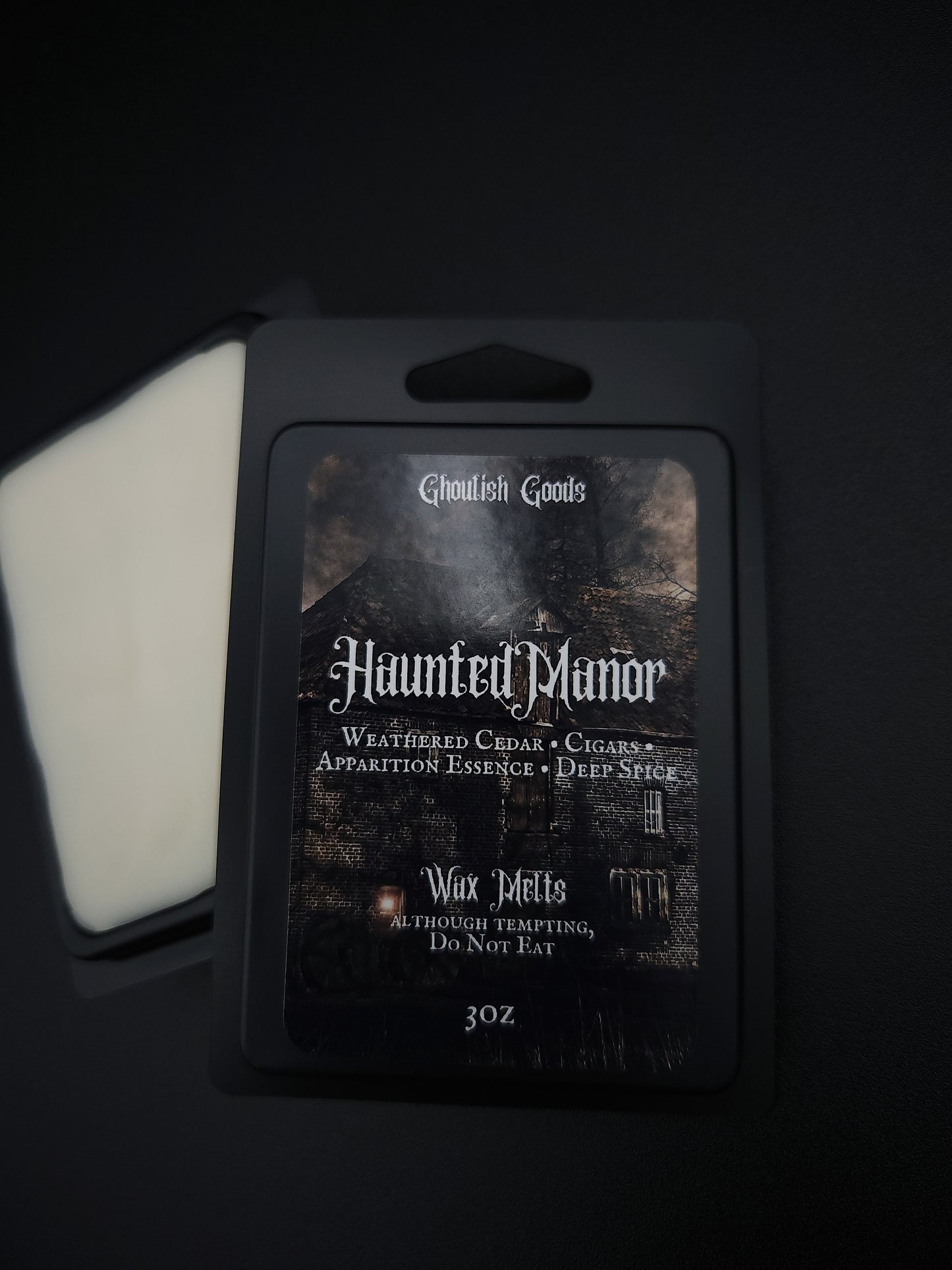 Haunted Manor Wax Melts