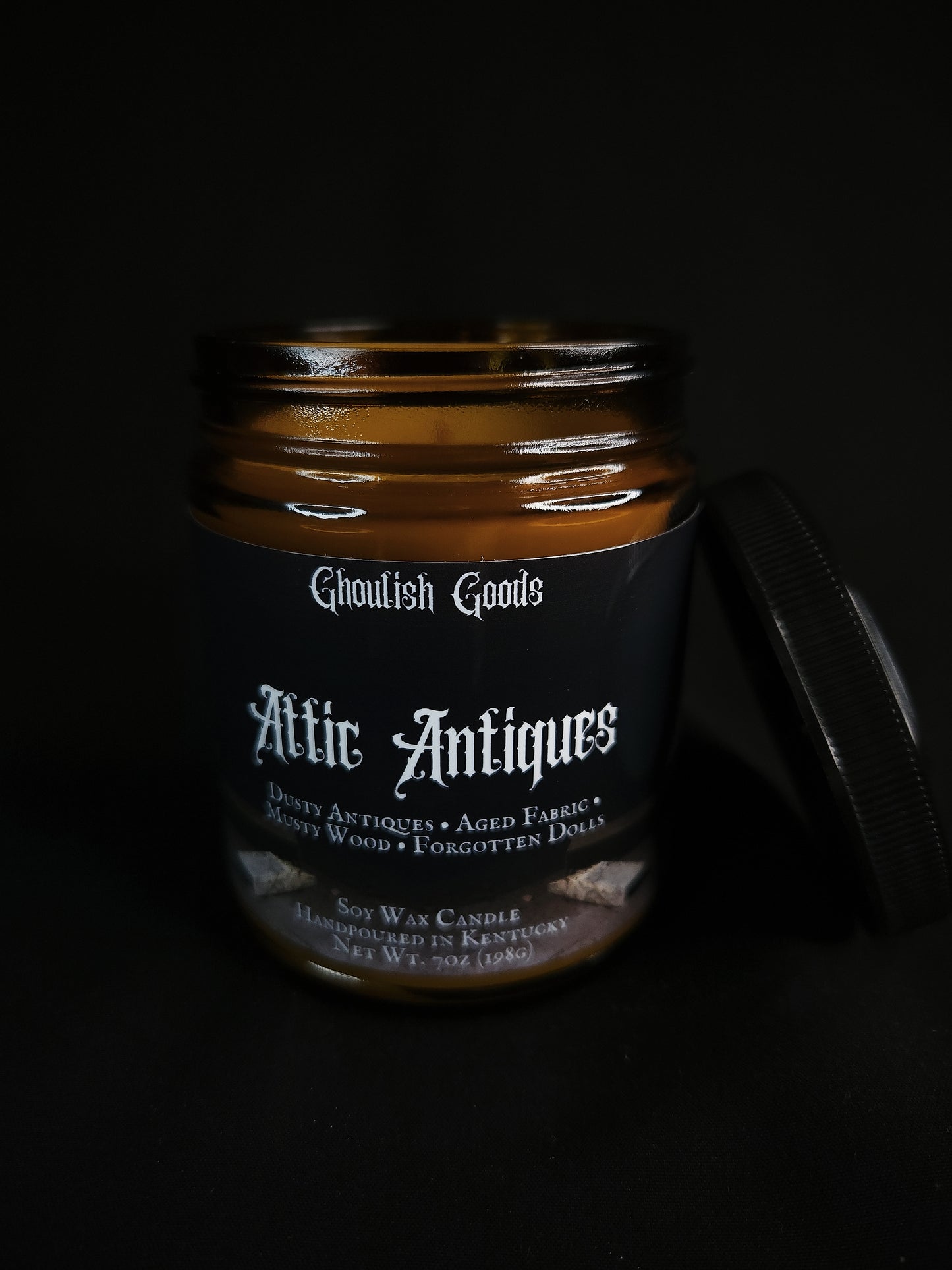 Attic Antiques Candle