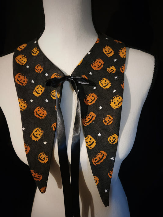 Pumpkin Pointed Collar