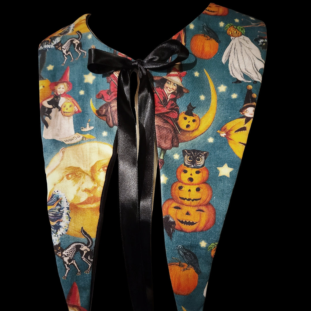 Vintage Halloween Pointed Collar