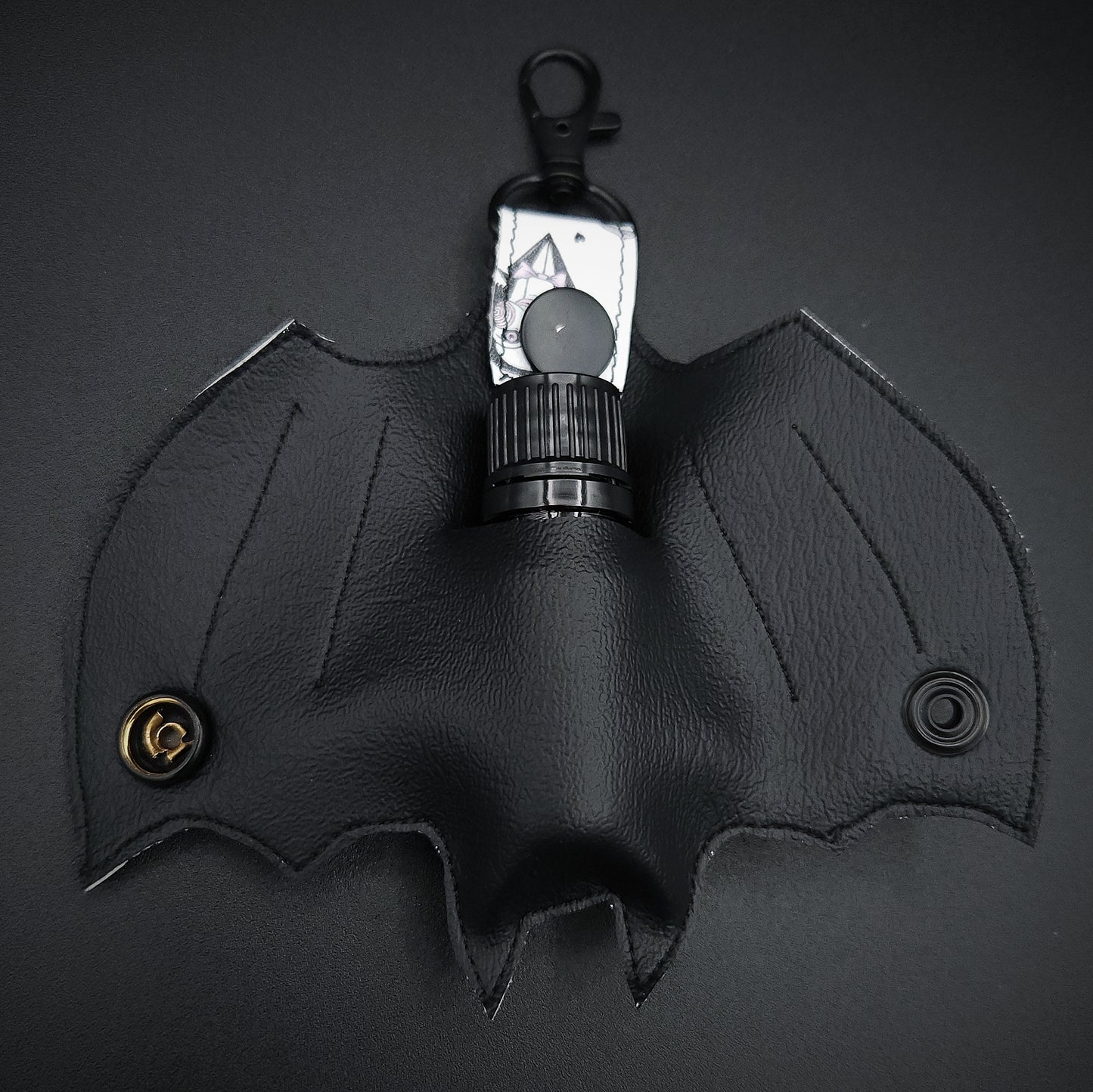 Bat Perfume Holder Keychain - Pastel Horror